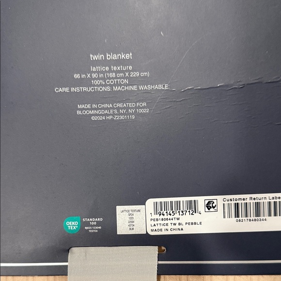 Hudson Park Collection Lattice Texture Blanket in Tan - Picture 3 of 5